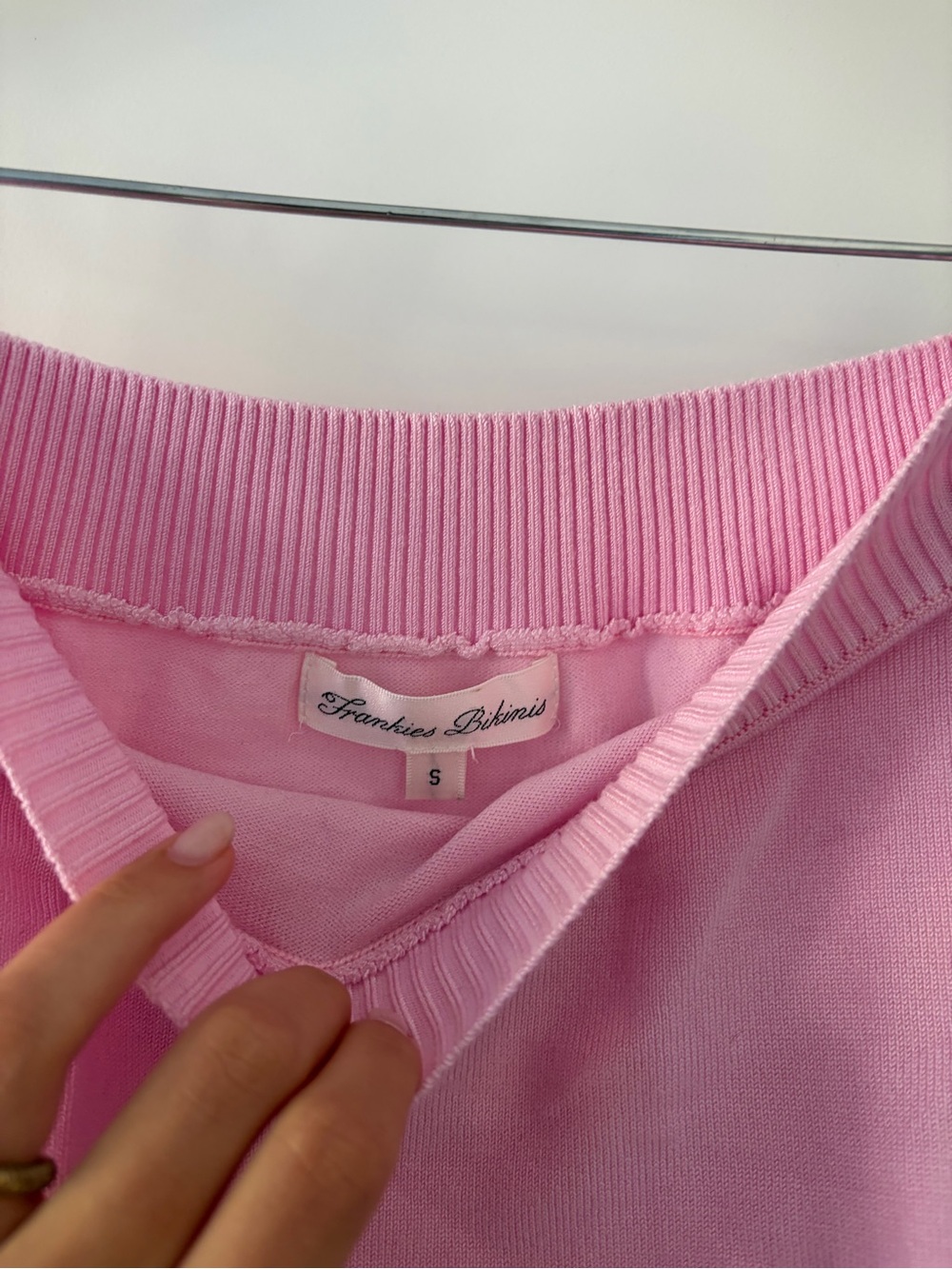 Frankie's Bikinis Pink Lounge Pants & Tube Top Set - Picture 9 of 9
